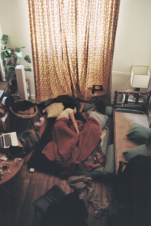 quentindebriey:kimy&alex staying at our place,Paris sept 2014 