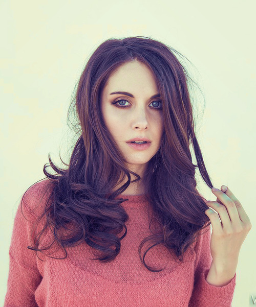 theperfectladies:  Alison brie