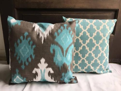 Decorative Pillow //DecorAtBest