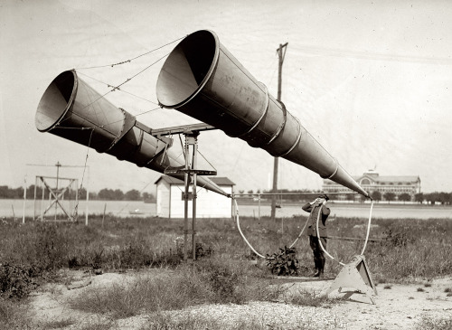 Early aircraft listening device&ldquo;Amplifiers at Bolling Field, 1921.&rdquo; Two giant horns with