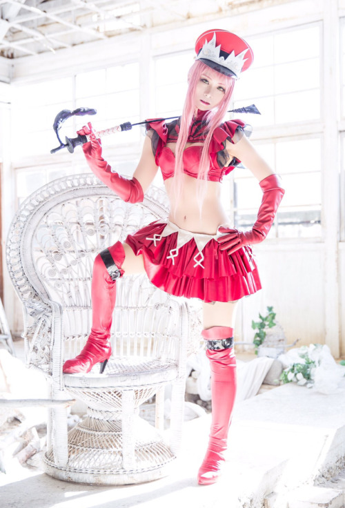 scandalousgaijin:  Medb - Merry