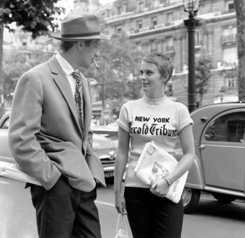 Jean-Paul Belmondo and Jean Seberg in Breathless. 1960. France. Directed by Jean-Luc Godard