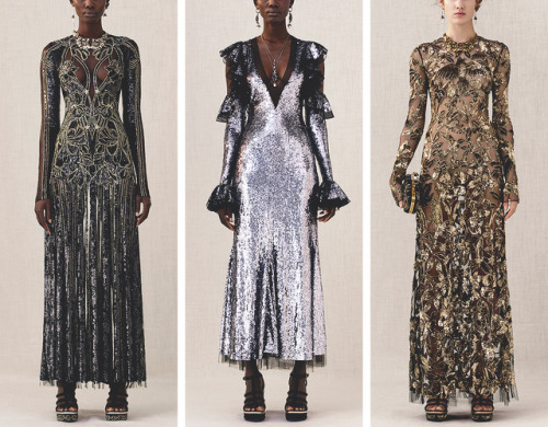 evermore-fashion:  Alexander McQueen Pre-Fall 2018 Collection