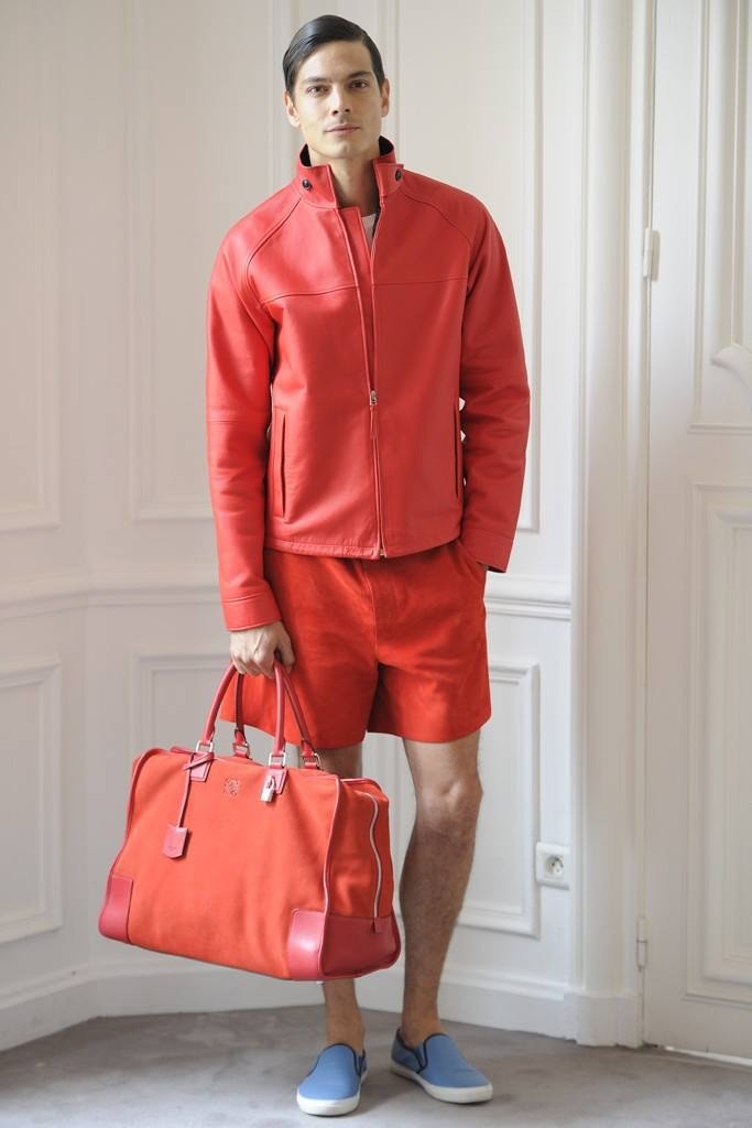 modediplomatique:
“
Paris | Mode Masculine PE 2014 | LOEWE
Rouge-à-porter ..
”