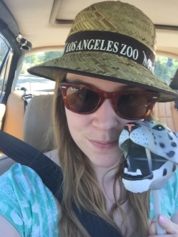 just-a-little-story-ofmine:  alexinspankingland:  Went to the zoo after my session this morning and Paul got me a hat and this bitey cat stick thing!  “bite cat stick thing” 😂 You’re adorable.  Thank yoooooou! ☺️
