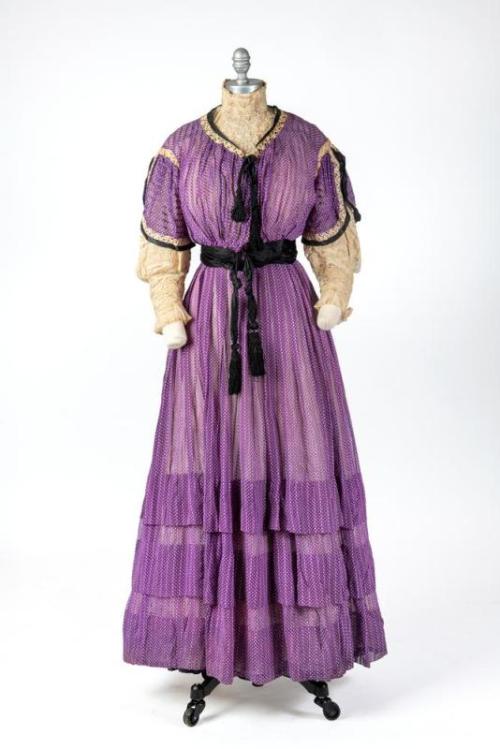 Dress, 1910-15From the Monmouth County Historical Association