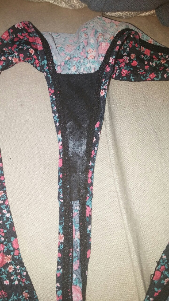 worndirtypanties:  Submit your panties now at mart_thong@hotmail.ca or use the submit