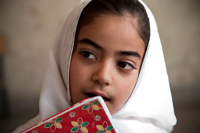 afghanistaninphotos:  School girls. Afghanistan. ©Ellie Kealey 
