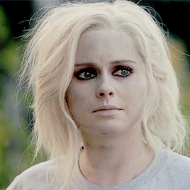 dailyizombie: Liv I’m fine. You saved me. All that sociopath swimming through your