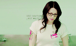 carryonghettowoman:  GET TO KNOW ME MEME: 5 Favourite TV Shows↳ [2/5] Orange Is