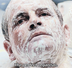 galvanizedsilk:  nostlaco:   “You admire it”  Alien | 1979  