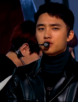 (181226) Kyungsoo Love Shot