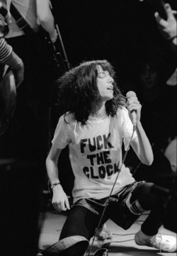 soundsof71:  Patti Smith, New Year’s Eve/January