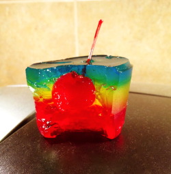 itspartyrehab:  Rainbow Jello ShotsIngredients &amp; Measurements: 5 packets of Knox Unflavored Jello 1 4-serving Box Blue, Red, and Yellow Colored Jello 3 cups of Vodka 3 cups of Water Instructions:To make the layers, pour 1 cup water into a medium