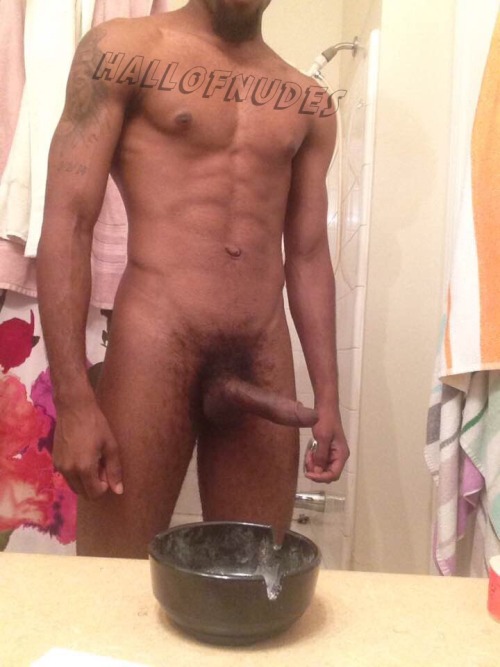 hallofnudes:  Love his dick