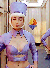 shesnake:  8/? costume design: The Fifth Element by Jean Paul Gaultier