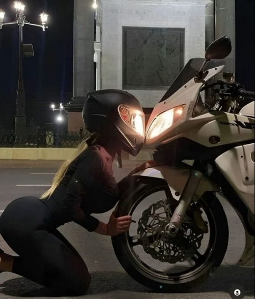 Racer!Reader X Racer!Mingyu Rivals To Lovers