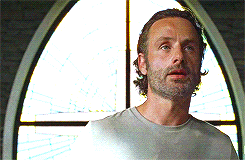 andy-clutterbuck:  Rick Grimes in “Not Tomorrow Yet” 