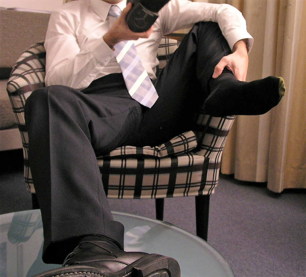 sockguy6:  Since I brought home one of my old pics dating back 2004 (which partly