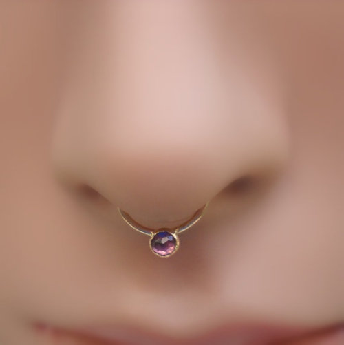 afatfox:  gorgeous septum jewelry by Holylandstreasures  PLEASE