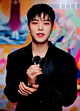 Seungmin + A Bunch Of Random Magazines Idc About, I Just Think He's Pretty.