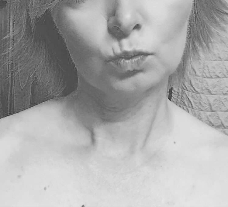 nothingbuttmelissa:  Because it’s Hunp Day 👄😱Melissa