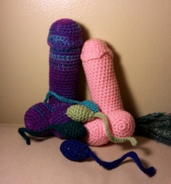 moare:  Crochet penis family portrait :D