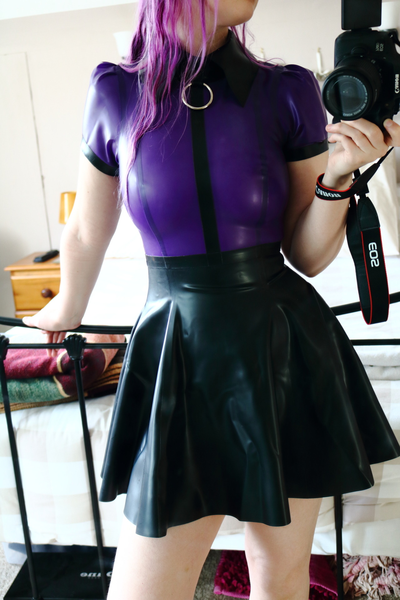 grimsauce:  Finally got round to trying on my Pandora Deluxe dress today, will give