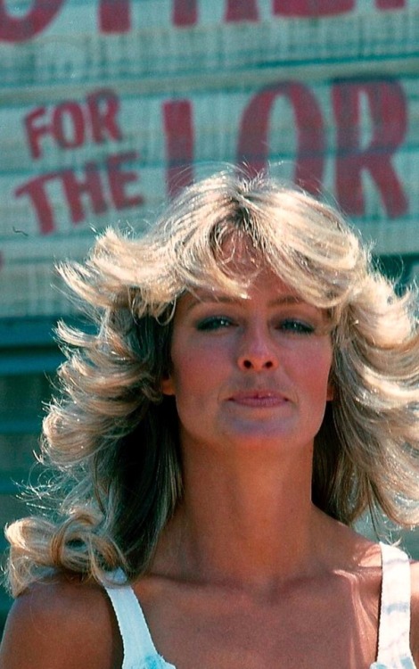 70’s icon Farrah Fawcett then something MAJOR! For more visit myfarrah.com for some clips and 