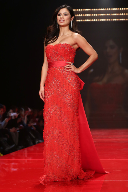 Diane Guerrero walks the runway at the American Heart Association&rsquo;s Go Red For Women Red D