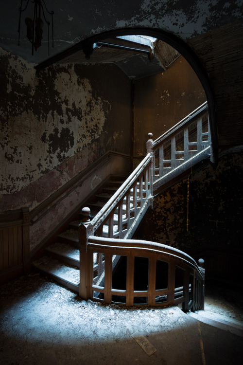 lemon2jul:  ianference:  This photograph of the second-story landing of the floating staircase in the now-demolished Clocktower building at Worcester State Hospital was over 6 years in the making.  I first attempted to capture it in 2006; I got my film