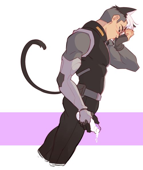 chishionrnr:Shiro and Milk