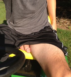 dickslips:  Slipped out while mowing the lawn!