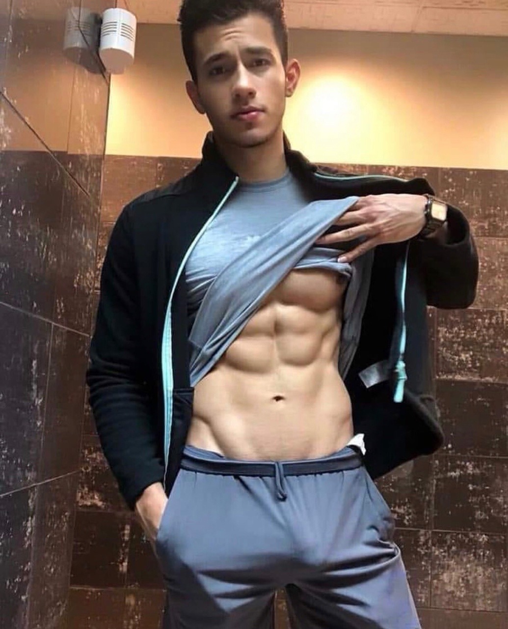 aj-contreras:  