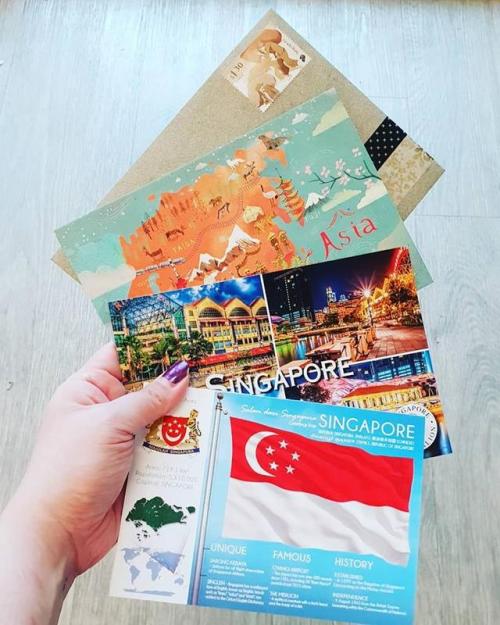 Outgoing : 091018 ✉Mailed out postcards swaps to Bahrain , Trinidad &amp; Tobago , Austria and Germ