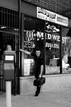 xanderkaprander:  Midwest Buy and Sell Nick, with his Fender Bassman. We always make a pilgrimage here when we’re in Chicago. 