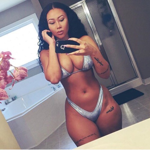 cakesxpeachesxracksx:  Perfection 🏆💘💯 adult photos