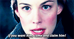 lord of the rings meme: eight characters [3/8] → Arwen Undómiel“The braids of her dark hair we