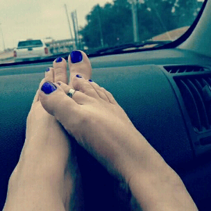 Porn Pics barefoot-in-texas:  the dreaded drive to