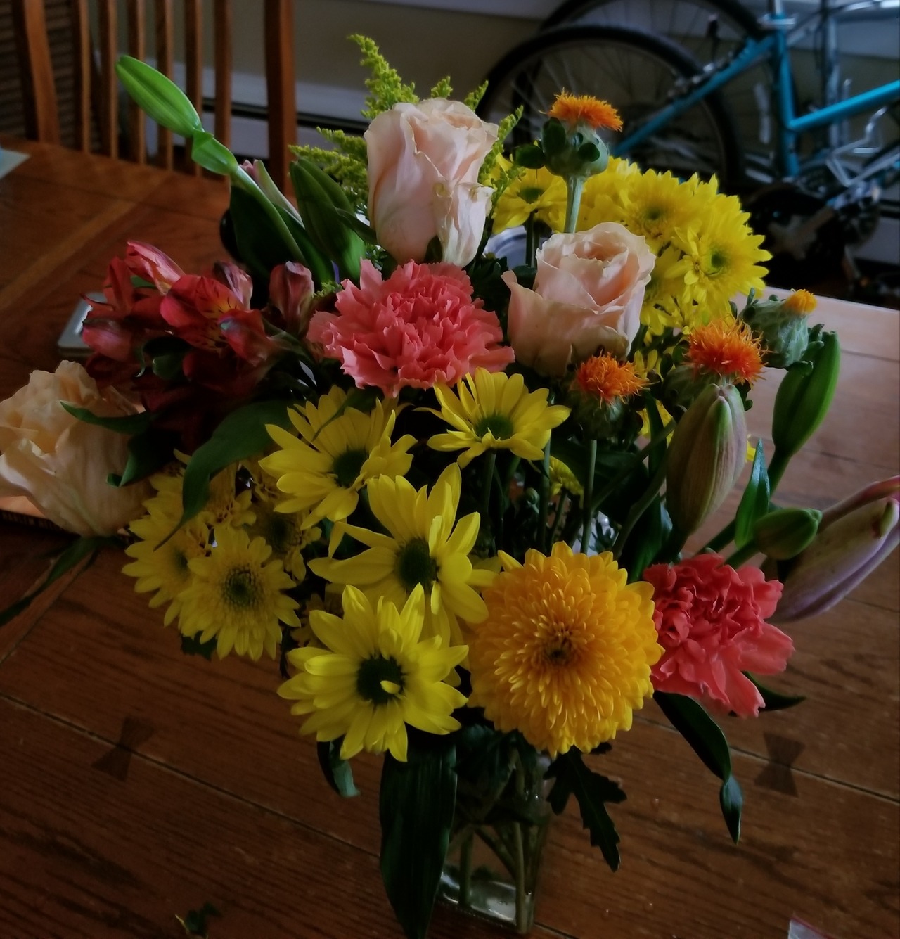 Flowers from my love, @celticknot65, just because. Thank You, Daddy! 😍😚💜