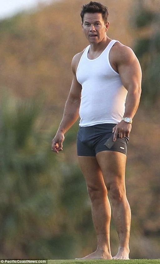 zoommalebody:  yum yum  