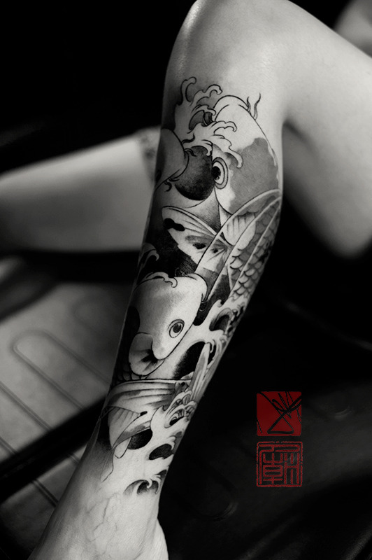 tattootemple:
“Three Kois - artwork and tattoo by Joey Pang
www.tattootemple.hk
”