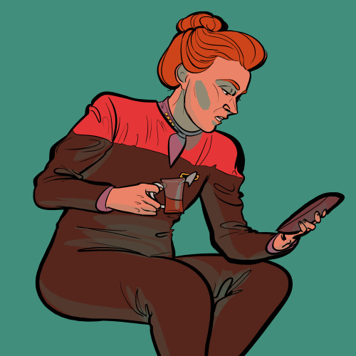 time to draw star trek again, forever(im watching voyager w/the delta flyers)