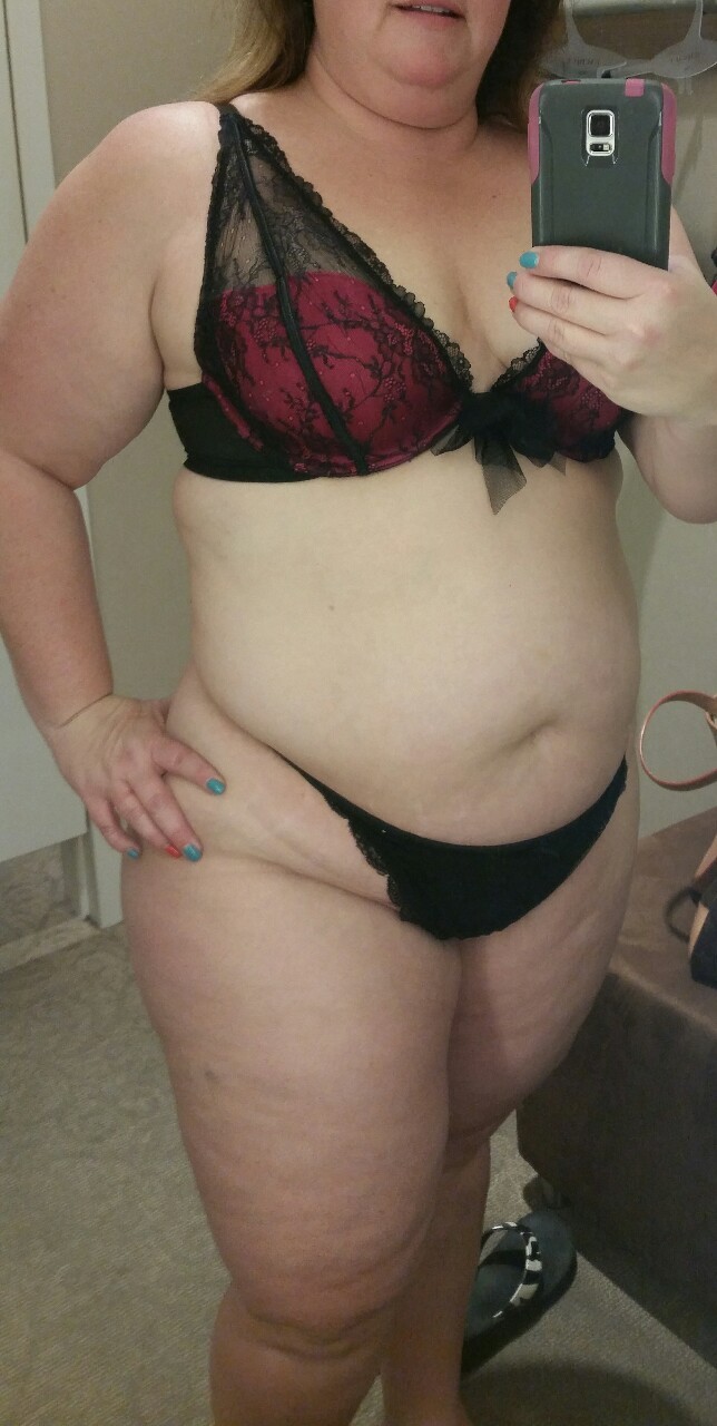 funwiththewifeyblog:Happy flash Friday!  Should I buy this new bra for my new bf?