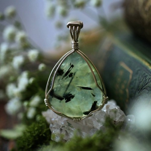 Some old, some new photographs and handmade jewelry by me instagram.com/s90377 | etsy.com/shop/Sedna