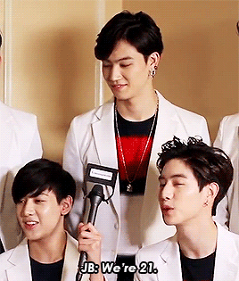 leader-jb: Hyung-line trying to hit up Vegas