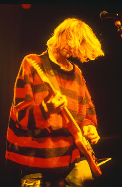 n-irvana:  Kurt Cobain, Roseland Ballroom (New Music Seminar), New York, NY, July 23, 1993 