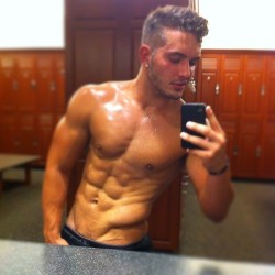 fitboys:  MEET GUYS FROM TUMBLR ON THIS SITE