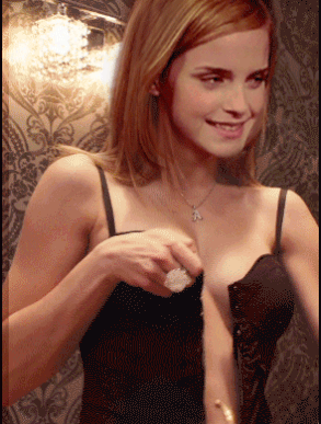 10tripledeuce:  Celebrity striptease, a few of Hollywood’s sexiest actresses show