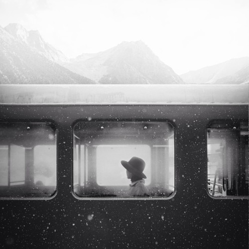 safe2keep:  (via Фото и рисунки, арт и креативная реклама)   I’ll be right there